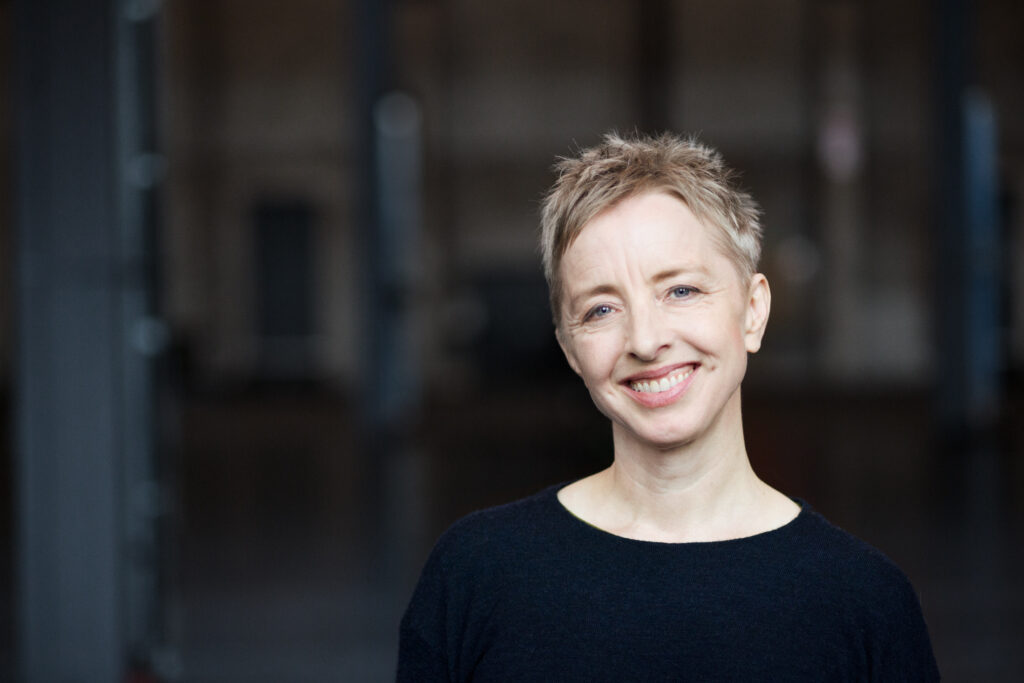 Image of Dana Caspersen, author. Photo: Dominik Mentzos